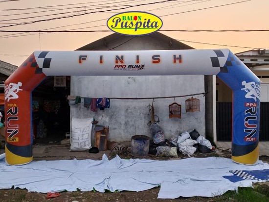 balon gate magelang